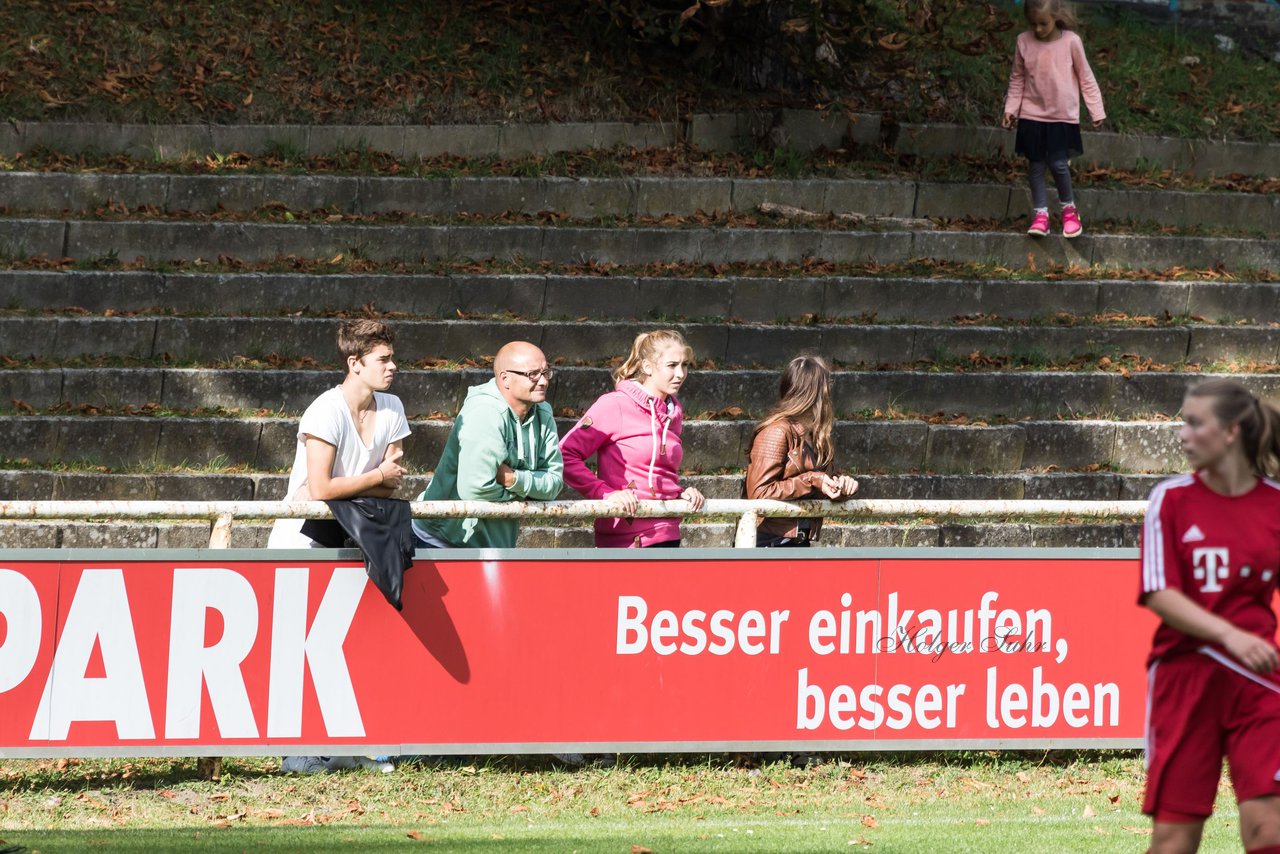 Bild 432 - B-Juniorinnen Holstein Kiel - SV Wahlstedt : Ergebnis: 5:0